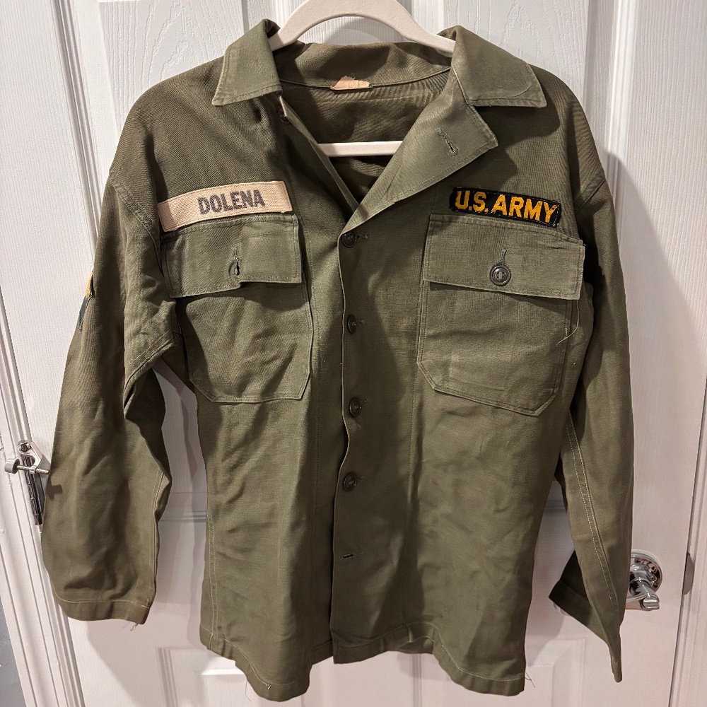 Vintage 50s US Army OG 107 Olive Green Cotton Sateen Utility Shirt